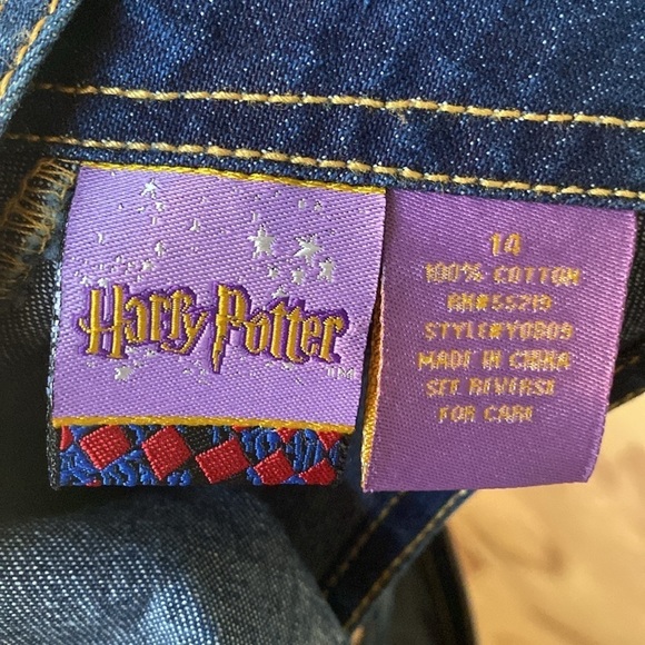 NWT Harry Potter Jean Overalls Shorts Girls Sz 14 Denim Pockets Costume Festival - Picture 9 of 12